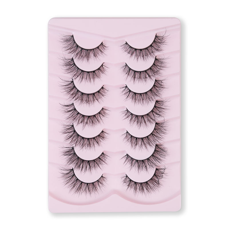 3D na Maliliit na Strip Lashes Mga Pekeng Pilikmata
